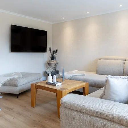 Inselnest, Alt Westerland, 120 M2 Dhh, Lichtdurchflutet, Saniert Mai 26