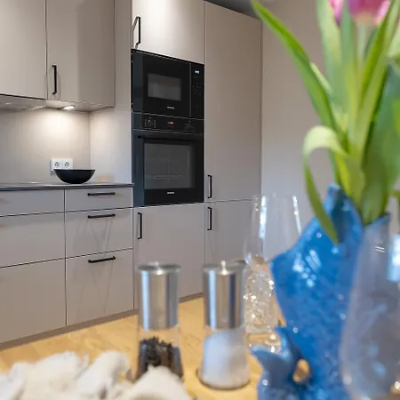 Inselnest, Alt Westerland, 120 M2 Dhh, Lichtdurchflutet, Saniert Mai 26 Daire